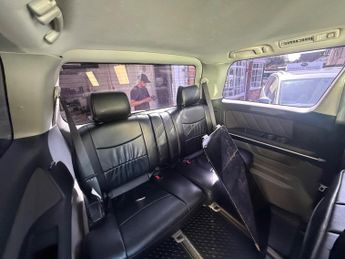Toyota Alphard G 2.5 Petrol Auto 7 Seats