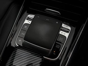 Mercedes-Benz B Class 1.3 B180 Sport (Executive) 7G-DCT Euro 6 (s/s) 5dr