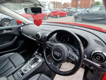 Audi A3 1.4 TFSI e-tron Sportback e-S Tronic Euro 6 5dr 8.8kWh