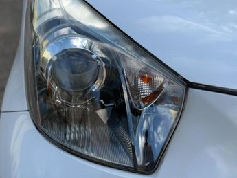 Toyota iQ 1.0 VVT-i 2 Multidrive Euro 5 3dr