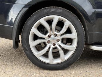 Land Rover Range Rover Sport 3.0 TD V6 Autobiography Sport CommandShift 4WD Euro 5 5dr