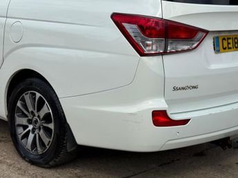 SsangYong Turismo 2.2D ELX T-Tronic 4WD Selectable Euro 6 5dr