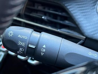 Peugeot E-208 50kWh Active Premium Auto 5dr