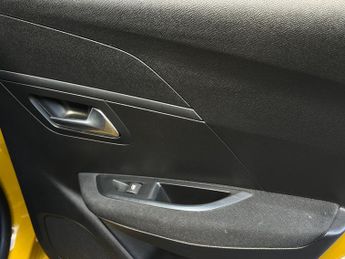 Peugeot E-208 50kWh Active Premium Auto 5dr