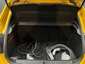 Peugeot E-208 50kWh Active Premium Auto 5dr