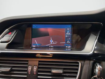 Audi RS4 Avant 4.2 FSI V8 S Tronic quattro Euro 5 5dr