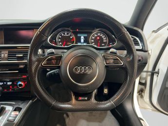Audi RS4 Avant 4.2 FSI V8 S Tronic quattro Euro 5 5dr