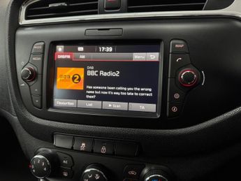 Kia Ceed 1.6 CRDi 2 DCT Euro 6 (s/s) 5dr