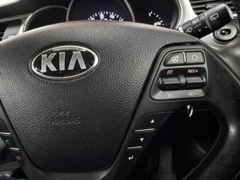 Kia Ceed 1.6 CRDi 2 DCT Euro 6 (s/s) 5dr