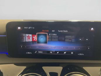 Mercedes-Benz A Class 1.3 A250e 15.6kWh AMG Line (Premium) Saloon 4dr Petrol Plug-in H