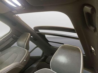 Volvo XC40 Recharge Twin 78kWh Ultimate SUV 5dr Electric Auto AWD (408 ps)