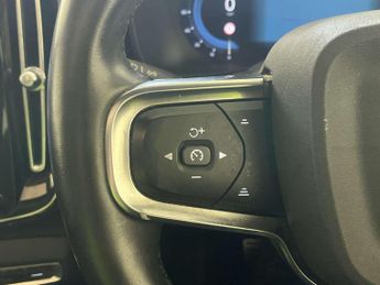 Volvo XC40 Recharge Twin 78kWh Ultimate SUV 5dr Electric Auto AWD (408 ps)
