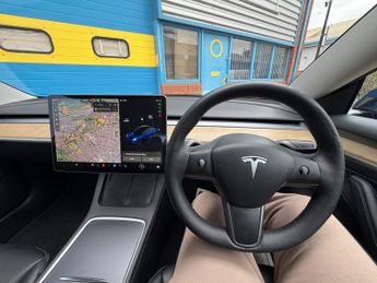 Tesla Model 3 (Dual Motor) Long Range Auto 4WDE 4dr