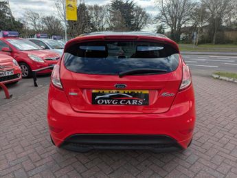 Ford Fiesta 1.0T EcoBoost Zetec S Red Edition Hatchback 3dr Petrol Manual Eu