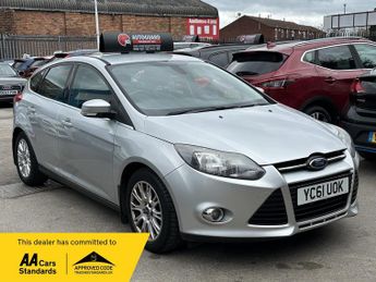 Ford Focus 1.6 Titanium Powershift Euro 5 5dr