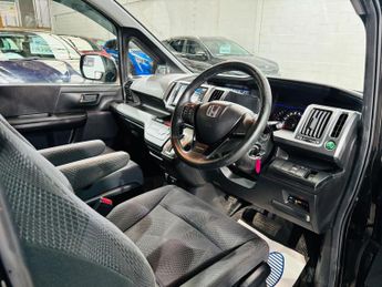 Honda Stepwagon 2.0 VVTi Petrol 7 Seats