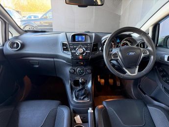 Ford Fiesta 1.0T EcoBoost Titanium X Euro 5 (s/s) 5dr