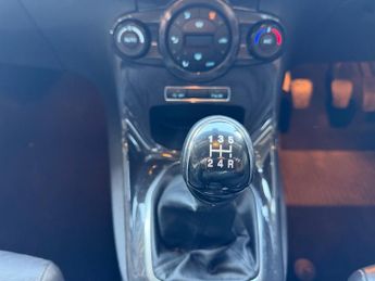 Ford Fiesta 1.0T EcoBoost Titanium X Euro 5 (s/s) 5dr
