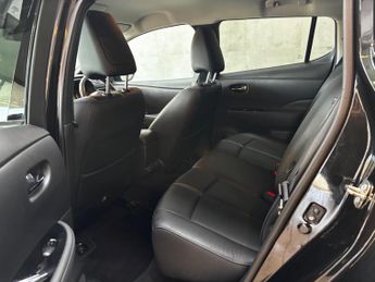 Nissan Leaf 40kWh Tekna Auto 5dr