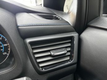 Nissan Leaf 40kWh Tekna Auto 5dr