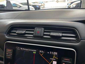 Nissan Leaf 40kWh Tekna Auto 5dr