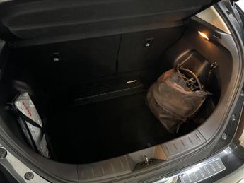 Nissan Leaf 40kWh Tekna Auto 5dr