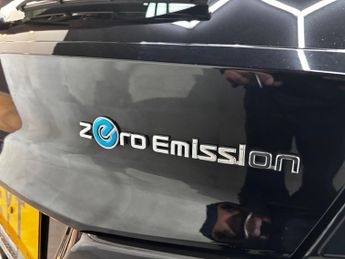 Nissan Leaf 40kWh Tekna Auto 5dr