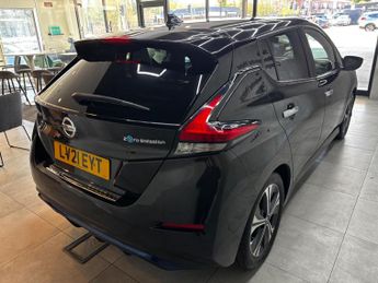 Nissan Leaf 40kWh Tekna Auto 5dr