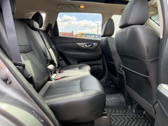 Nissan X-Trail 1.6 dCi Tekna XTRON Euro 5 (s/s) 5dr