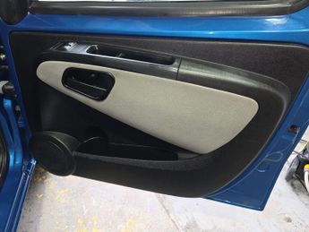 Peugeot Bipper Tepee 1.3 HDi Style EGC Euro 5 (s/s) 5dr