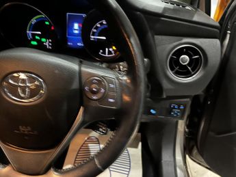 Toyota Auris 1.8 VVT-h Excel Touring Sports CVT Euro 6 (s/s) 5dr