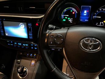 Toyota Auris 1.8 VVT-h Excel Touring Sports CVT Euro 6 (s/s) 5dr