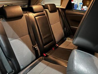 Toyota Auris 1.8 VVT-h Excel Touring Sports CVT Euro 6 (s/s) 5dr