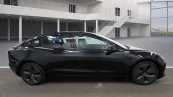 Tesla Model 3 Standard Range Plus Auto RWD 4dr
