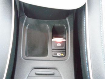 Renault Clio 1.6 E-TECH Launch Edition Auto Euro 6 (s/s) 5dr