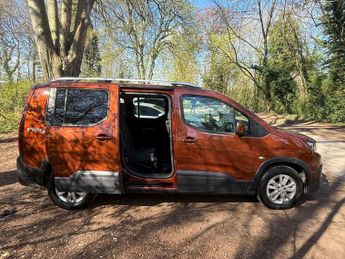 Peugeot Rifter 1.2 PureTech Allure Premium Long MPV EAT Euro 6 (s/s) 5dr