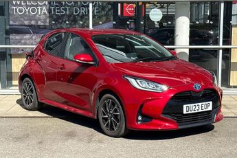 Toyota Yaris 1.5 VVT-h Design E-CVT Euro 6 (s/s) 5dr