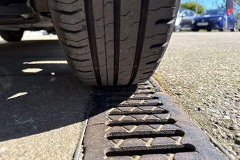 Toyota AYGO 1.0 VVT-i x-trend x-shift Euro 6 5dr (Safety Sense)