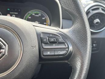 MG MG ZS 44.5kWh Excite Auto 5dr