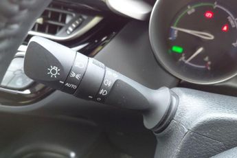 Toyota C-HR 1.8 VVT-h Icon CVT Euro 6 (s/s) 5dr