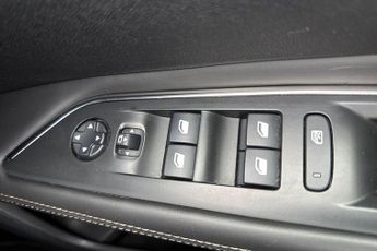 Peugeot 3008 1.6 THP GT Line Premium SUV 5dr Petrol EAT Euro 6 (s/s) (165 ps)