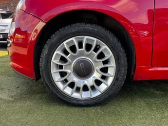 Fiat 500 1.2 Lounge Hatchback 3dr Petrol Dualogic Euro 4 (69 bhp)