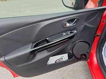 Renault Clio 1.2 16V Dynamique MediaNav Euro 5 5dr