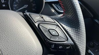 Toyota C-HR 2.0 VVT-h GR SPORT CVT Euro 6 (s/s) 5dr