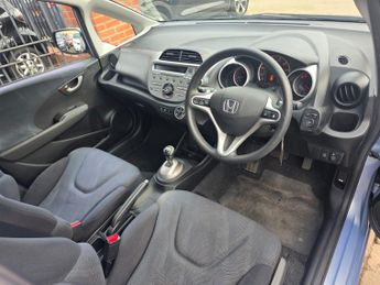 Honda Jazz 1.4 i-VTEC ES i SHIFT Euro 4 5dr