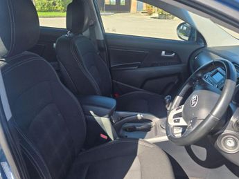 Kia Sportage 1.6 GDi 1 2WD Euro 5 5dr