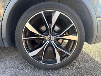 Volkswagen Tiguan R-Line Tsi S-A