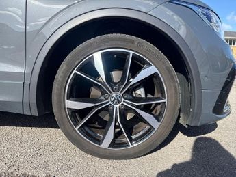 Volkswagen Tiguan R-Line Tsi S-A