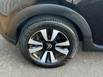 Citroen C3 1.2 PureTech PLUS EAT6 Euro 6 (s/s) 5dr
