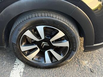 Citroen C3 1.2 PureTech PLUS EAT6 Euro 6 (s/s) 5dr